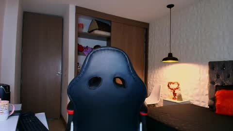 Ali online show from November 2025 12:22:02 PM