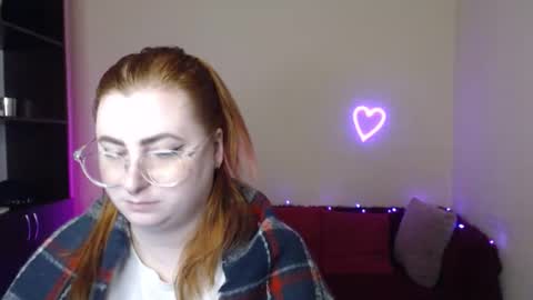 Snapshot of aliciaaared_kis chatting on January 2026 10:06:01 AM Alicia online show from January 2026 10:06:01 AM