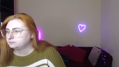 Snapshot of aliciaaared_kis chatting on January 2026 12:21:01 PM Alicia online show from January 2026 12:21:01 PM