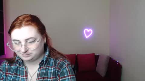 Snapshot of aliciaaared_kis chatting on February 2026 12:26:01 PM Alicia online show from February 2026 12:26:01 PM