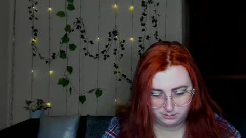 Snapshot of aliciaaared_kis chatting on February 2026 06:22:01 AM Alicia online show from February 2026 06:22:01 AM