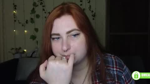 Snapshot of aliciaaared_kis chatting on March 2026 06:28:02 AM Alicia online show from March 2026 06:28:02 AM