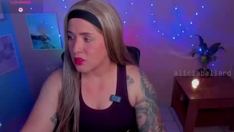 Jennyfer online show from July 2026 09:16:01 PM
