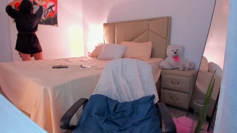 aliciabiden online show from July 2026 03:58:02 PM