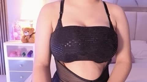 Snapshot of alicialevy chatting on February 2026 11:58:01 AM LUNA online show from February 2026 11:58:01 AM