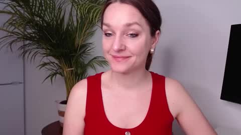 Snapshot of alicialux chatting on March 2025 07:51:02 AM Alicia online show from March 2025 07:51:02 AM