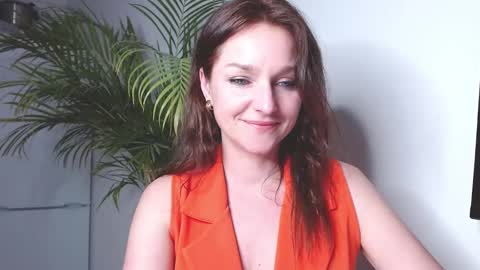 Snapshot of alicialux chatting on March 2025 06:23:01 PM Alicia online show from March 2025 06:23:01 PM