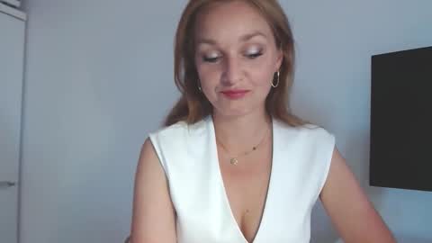 Alicia online show from May 2026 06:11:02 AM