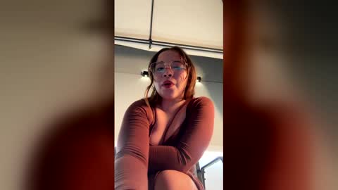 Alicia  online show from May 2026 12:52:01 AM
