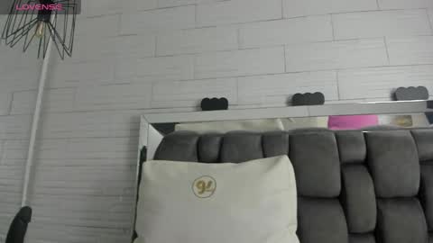 im tutti online show from May 2026 01:36:01 AM