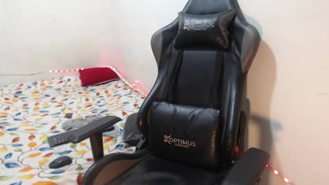 Alid 17 online show from December 2024 10:47:02 PM