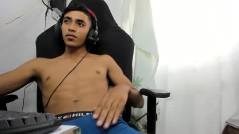 My name is Andrs and Im 18 years old. online show from June 2026 03:16:01 PM