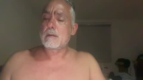 alientv online show from November 2025 04:44:01 AM