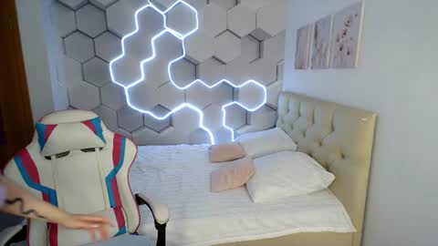 aliicemeow online show from July 2026 04:32:02 AM