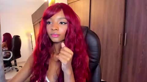 Snapshot of alika_houston chatting on February 2025 05:05:02 AM IG Alik nasso online show from February 2025 05:05:02 AM