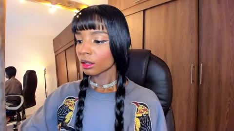 Snapshot of alika_houston chatting on March 2025 06:16:02 AM IG Alik nasso online show from March 2025 06:16:02 AM