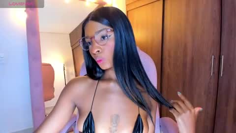 Snapshot of alika_houston chatting on May 2026 09:05:02 AM IG Alik nasso online show from May 2026 09:05:02 AM