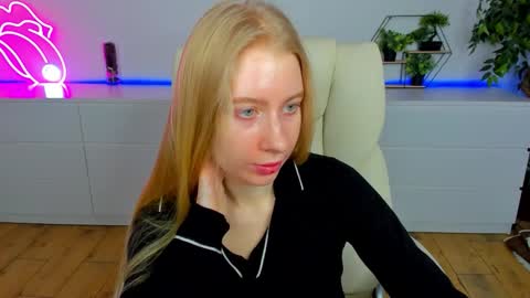 Alina online show from February 2026 06:36:02 AM