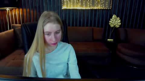 Alina online show from March 2026 06:51:01 AM