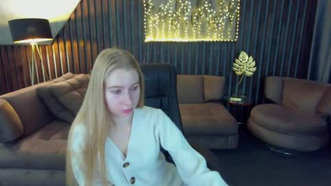Alina online show from April 2026 05:51:02 AM