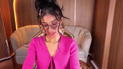 Snapshot of alina_b_ chatting on February 2026 08:18:02 PM alina_b_ online show from February 2026 08:18:02 PM