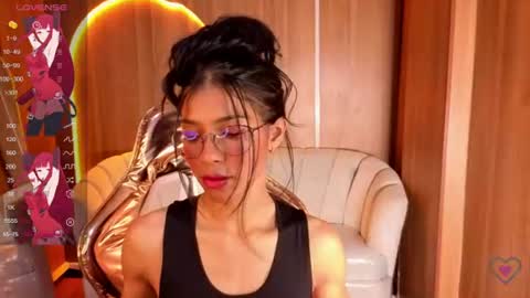 alina_b_ online show from June 2026 08:03:01 PM