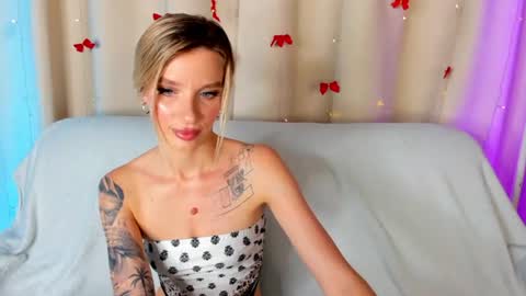 Alina online show from June 2026 01:22:01 AM