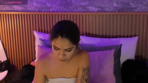 Snapshot of alina_sauvage_ chatting on January 2026 09:18:01 PM alina online show from January 2026 09:18:01 PM