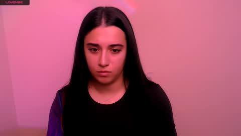 Alina online show from November 2025 08:47:02 AM