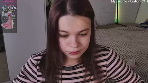 Snapshot of alinabae chatting on February 2025 12:26:02 PM Alina and Ben online show from February 2025 12:26:02 PM