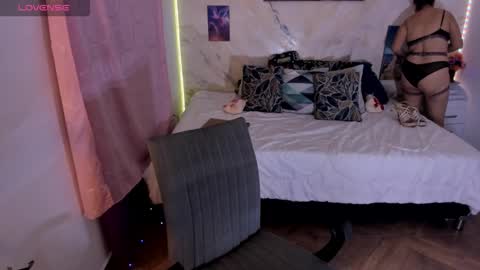 Snapshot of alinabozz1 chatting on January 2026 01:31:02 AM alinabozz1 online show from January 2026 01:31:02 AM