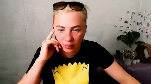 Alina online show from May 2026 04:41:01 AM