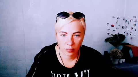 Alina online show from June 2026 04:03:02 AM