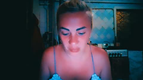 Alina online show from June 2026 07:01:02 PM