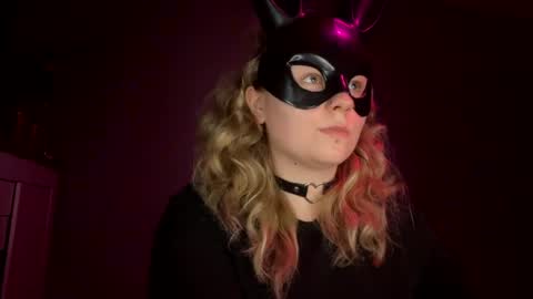 Alina online show from May 2026 10:18:02 PM