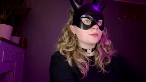 Alina online show from May 2026 10:06:01 PM