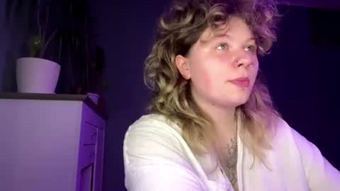 Alina online show from July 2026 11:23:02 PM