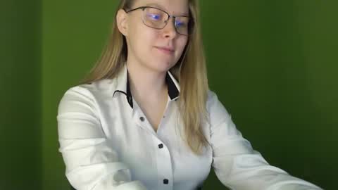 alinasei online show from June 2026 12:14:02 PM