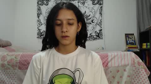 Snapshot of alinawoolf_ chatting on January 2025 11:44:02 PM Ali online show from January 2025 11:44:02 PM