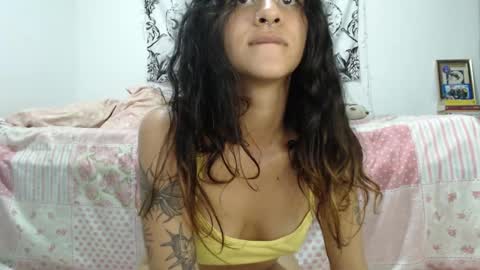 Snapshot of alinawoolf_ chatting on January 2025 05:30:01 AM Ali online show from January 2025 05:30:01 AM