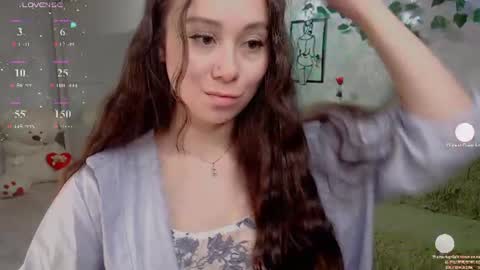 AlinaXRose online show from June 2026 10:46:01 PM