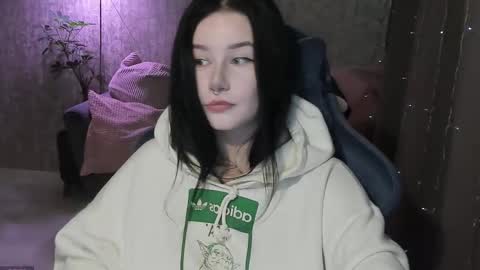 Aline Greeeen online show from September 2025 04:51:02 AM