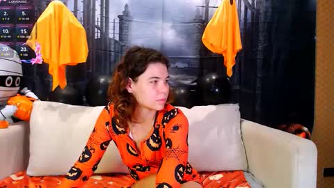 Alina and Pasha online show from October 2025 01:09:02 AM