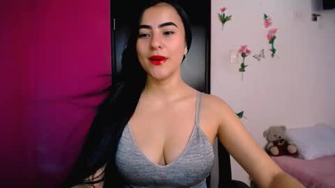 Alis jines   online show from February 2026 03:57:01 PM