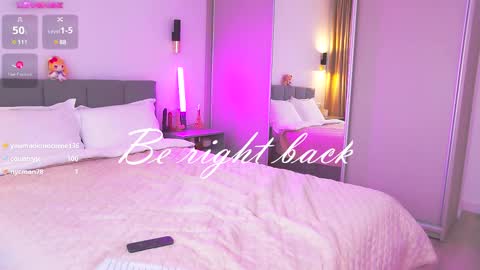 Snapshot of alis_molli chatting on March 2025 03:41:01 PM Alisa but you can call me Molli online show from March 2025 03:41:01 PM