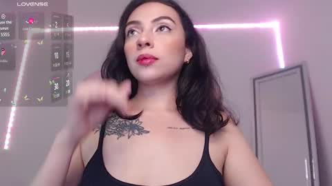 Snapshot of alisa__cain chatting on March 2025 03:55:02 AM Alejandra online show from March 2025 03:55:02 AM