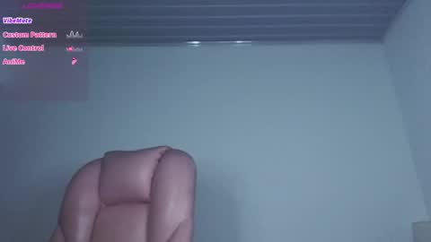 Snapshot of alisa__cain chatting on October 2025 05:26:02 AM Alejandra online show from October 2025 05:26:02 AM