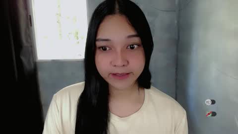 Shanti xhey online show from October 2025 01:39:01 AM