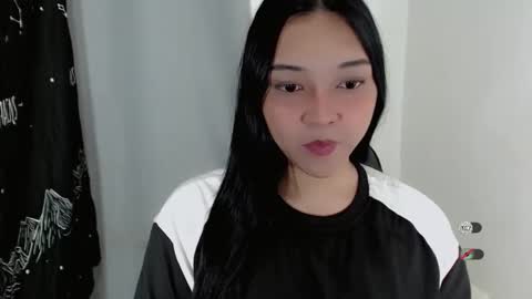 Shanti xhey online show from March 2026 01:28:01 PM