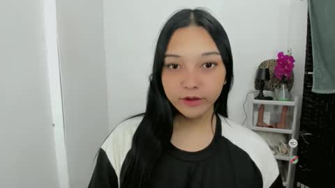 Shanti xhey online show from March 2026 09:07:01 PM